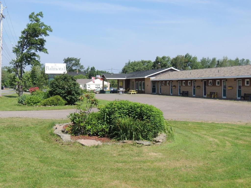 Balmoral Motel Tatamagouche Exterior photo